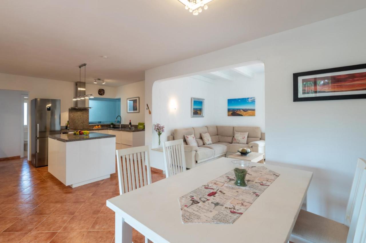 Villa Sarita Sol By Villa Plus Playa Blanca (Lanzarote) Exterior foto