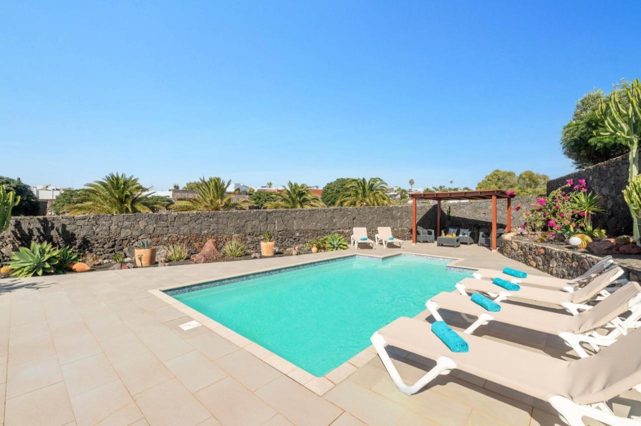 Villa Sarita Sol By Villa Plus Playa Blanca (Lanzarote) Exterior foto