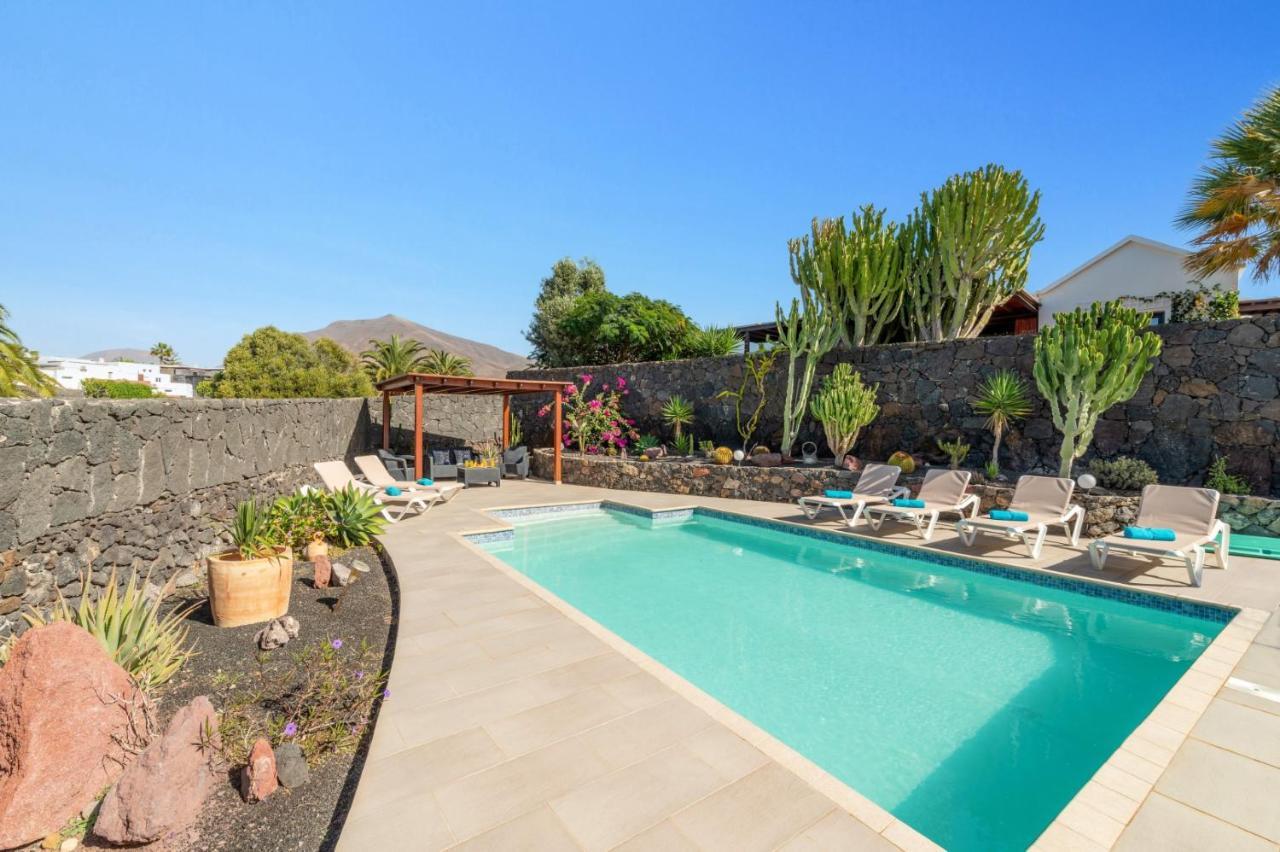 Villa Sarita Sol By Villa Plus Playa Blanca (Lanzarote) Exterior foto