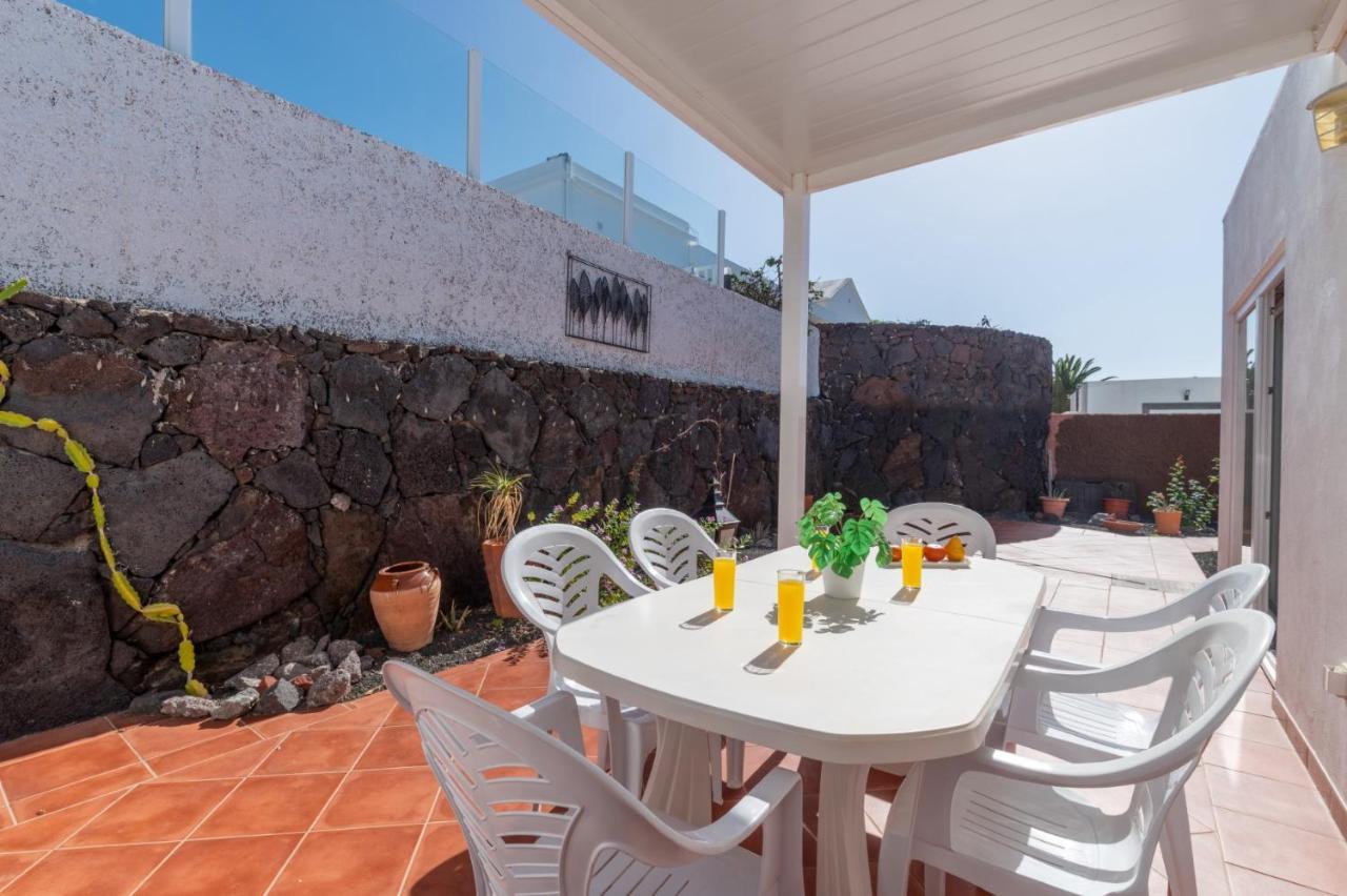 Villa Sarita Sol By Villa Plus Playa Blanca (Lanzarote) Exterior foto